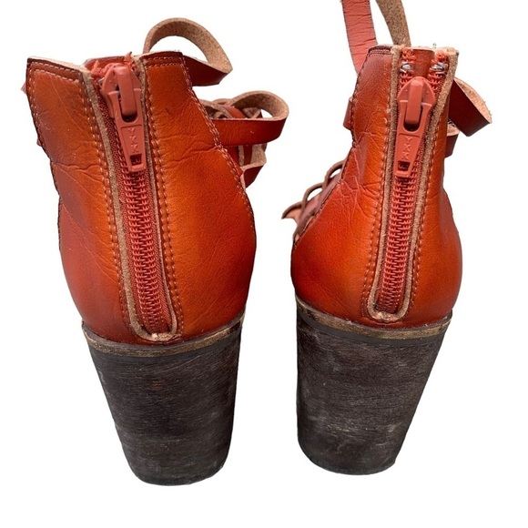 Free People Farylrobin Stacked Heel Sandals Women’s Sz 9 Vegan Leather Crossover - Picture 5 of 9
